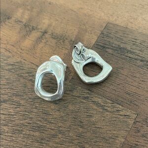 UNO de 50 Silver Earrings